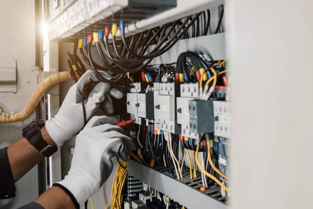 Best Affordable Electrician  in Pocahontas, IA